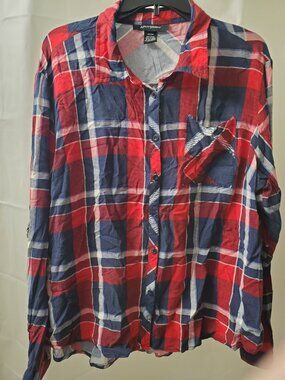 Plus Size Plaid Shirt